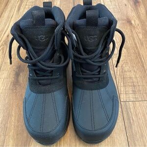 UGG Men’s Black Emmett Duck Boots – Size US 8